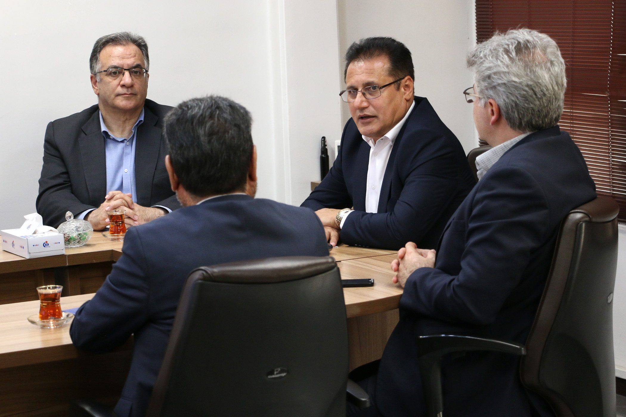 نشست هم‌اندیشی مدیرعامل بیمه دانا با رؤسای شعب سراسر کشور برگزار شد